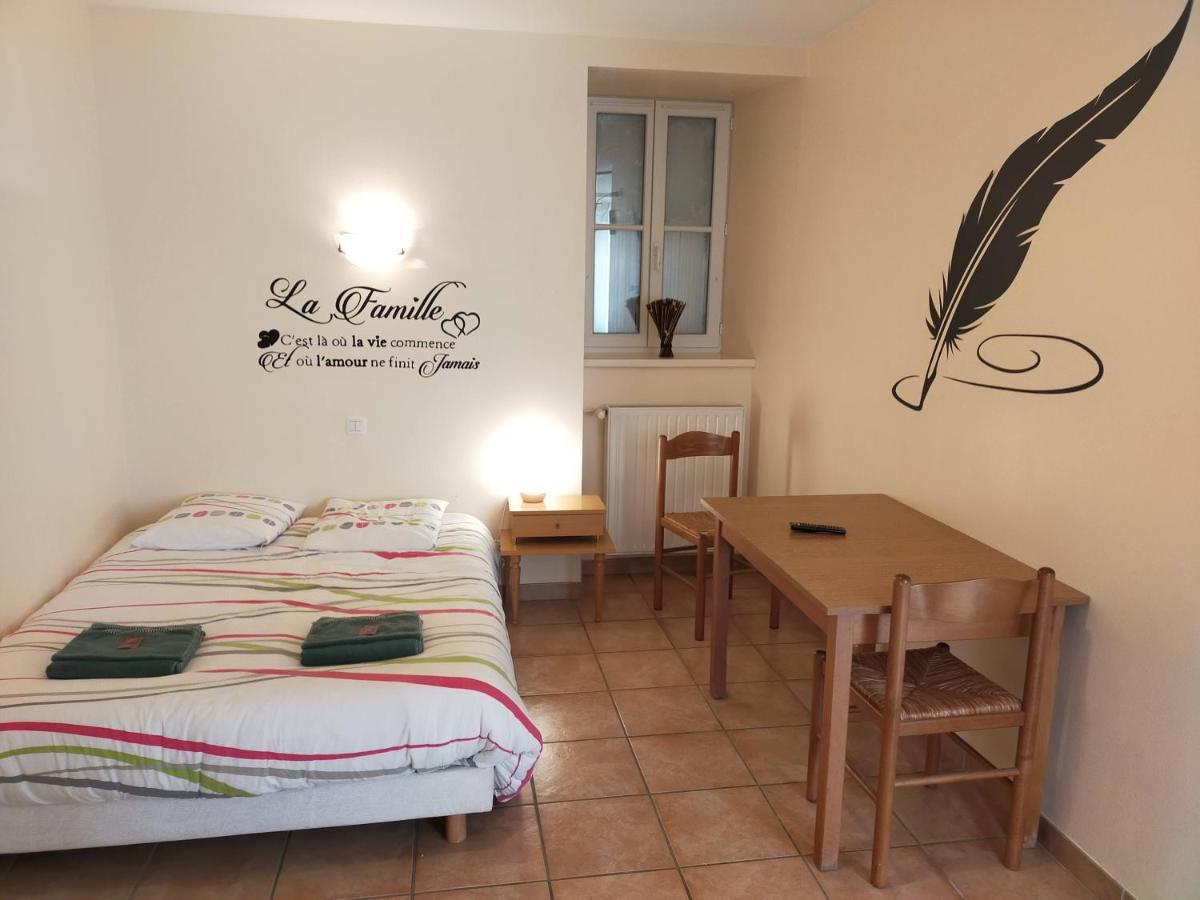Chambres D'Hotes De L'Auberge L'Astrassadou Rezentieres Luaran gambar