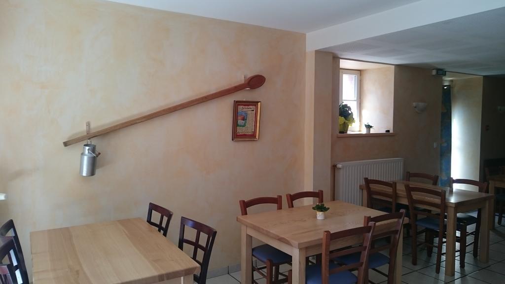 Chambres D'Hotes De L'Auberge L'Astrassadou Rezentieres Luaran gambar